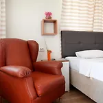 Oguz מלון 2*