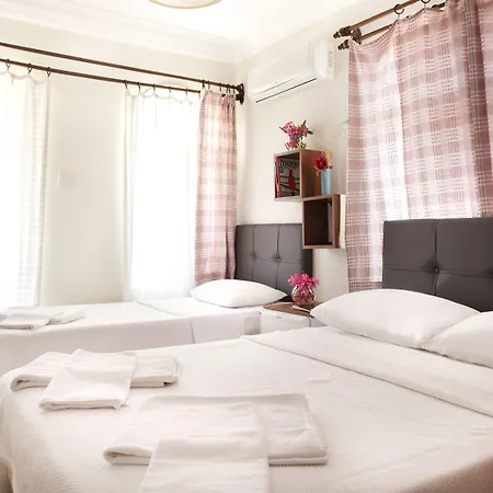 Oguz Hotel 2*